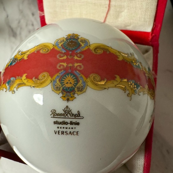 VERSACE ORNAMENT - Picture 2 of 4